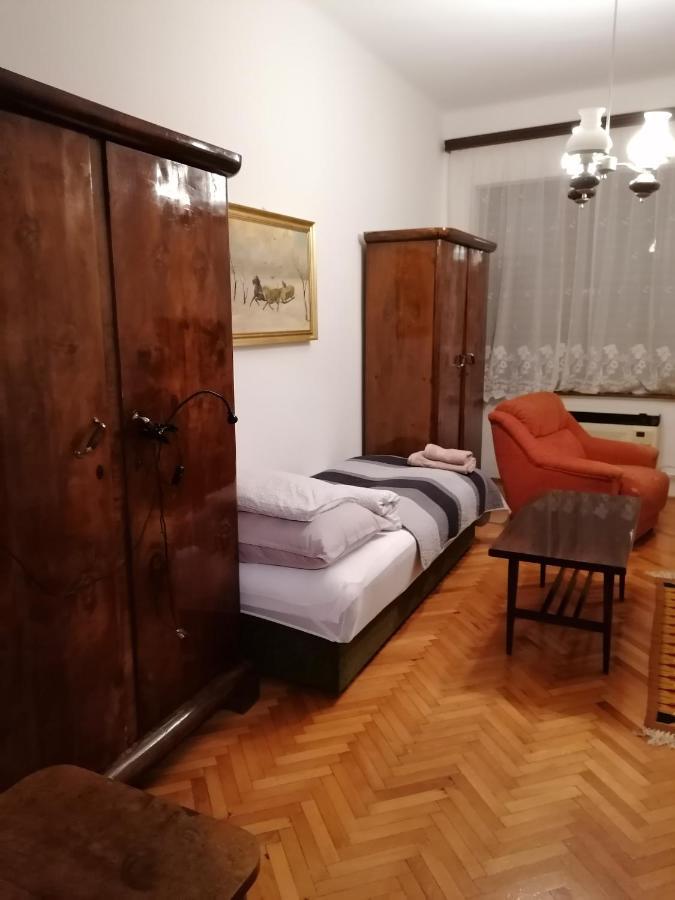 Szatmari Apartman Miskolc Exterior photo